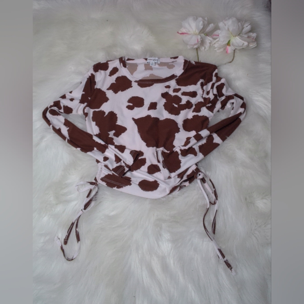 Ruby & Lace Cow Print Top Size M